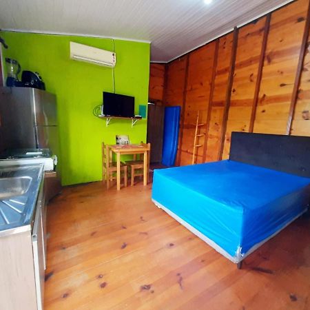 827 Chale Pe Na Areia, Completo Na Praia Do Estaleiro Em Ubatuba - 1 Dormitorio, 1 Banheiro, 1 Vaga De Garagem Exteriér fotografie