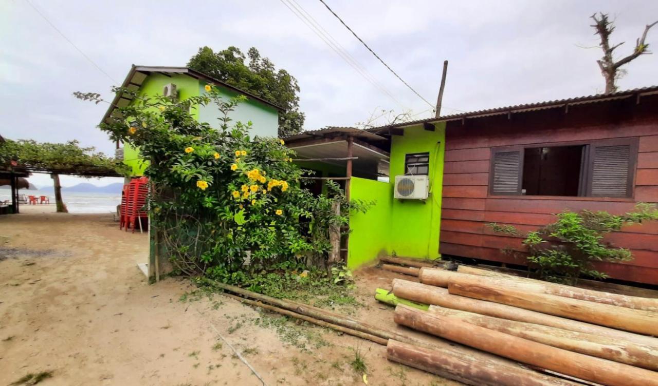 827 Chale Pe Na Areia, Completo Na Praia Do Estaleiro Em Ubatuba - 1 Dormitorio, 1 Banheiro, 1 Vaga De Garagem Exteriér fotografie