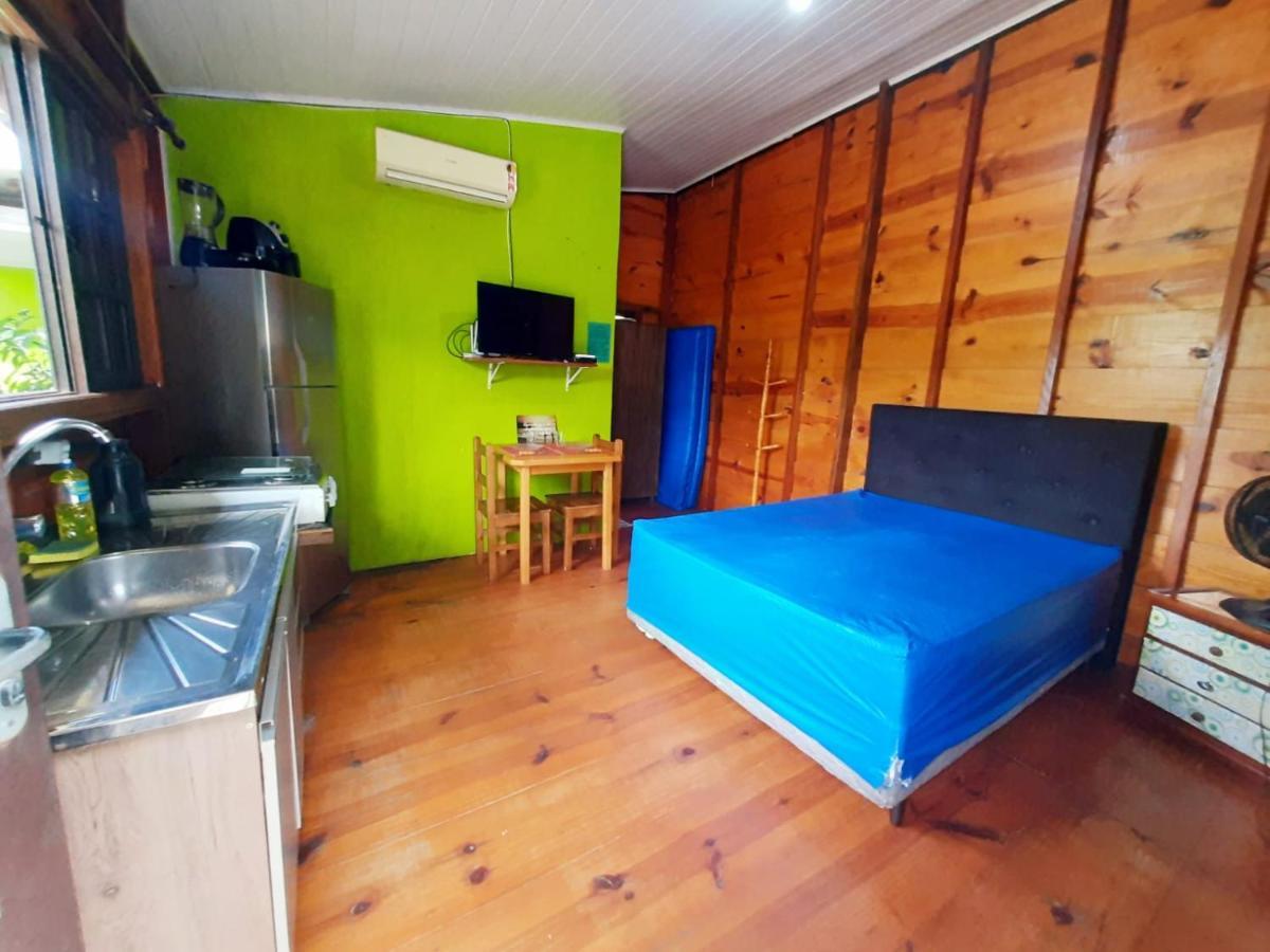 827 Chale Pe Na Areia, Completo Na Praia Do Estaleiro Em Ubatuba - 1 Dormitorio, 1 Banheiro, 1 Vaga De Garagem Exteriér fotografie